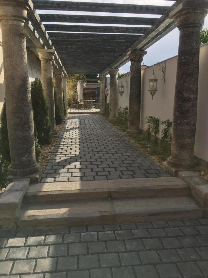 Resident Wellness Vendeghaz Bekescsaba Apartment Exterior photo